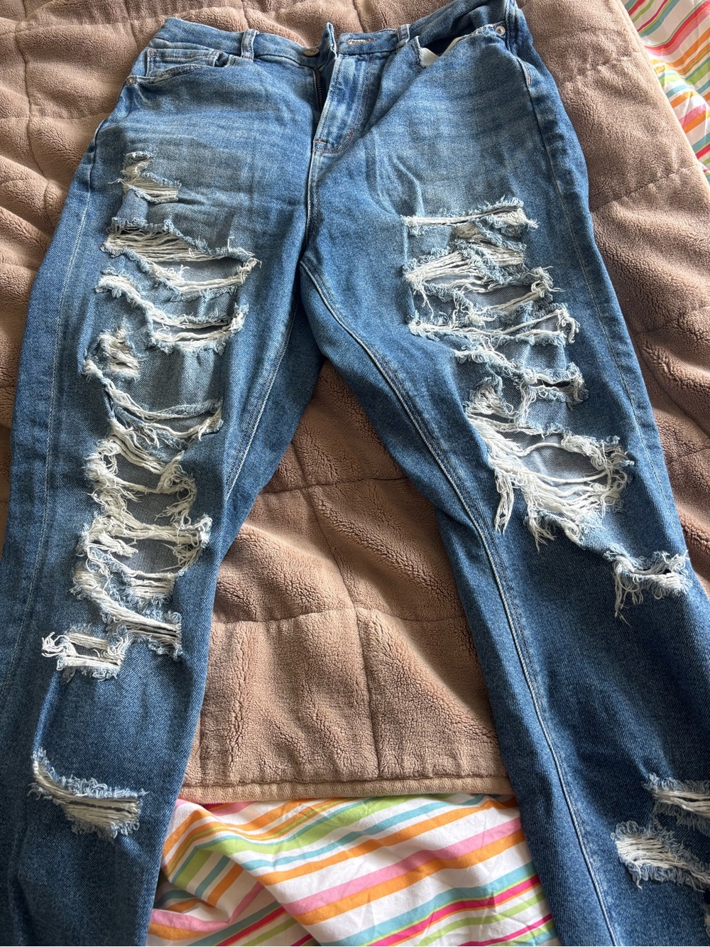American Eagle Jeans 8 - Picture 6 of 7
